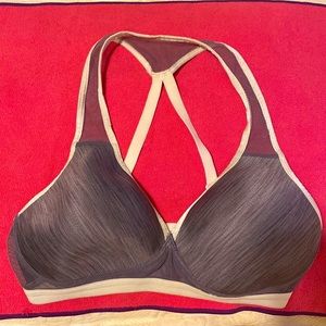 WACOAL Wirefree Softcup Sports Bra 34C model 856234